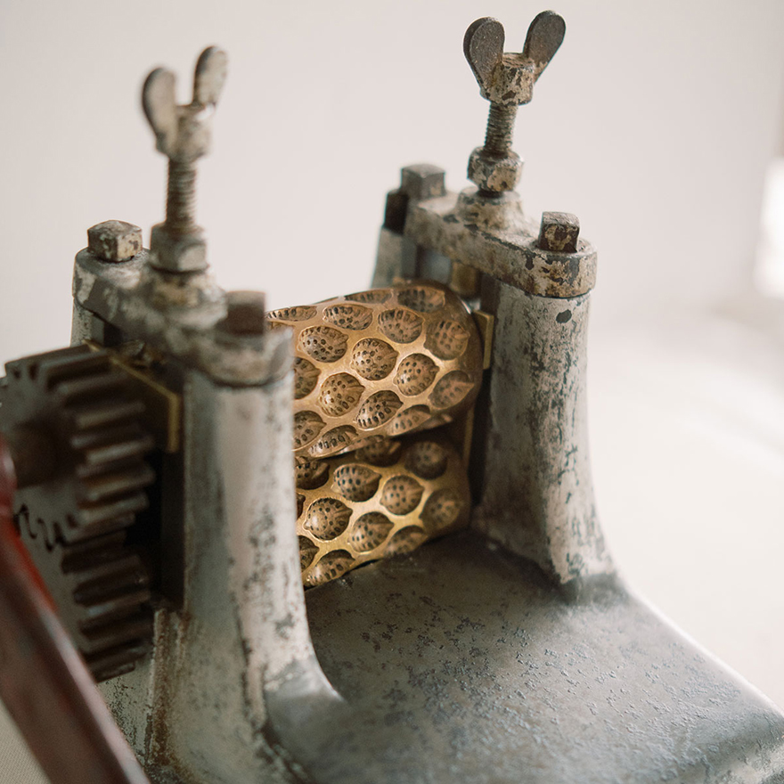 Antique Candy Molding Press Machine